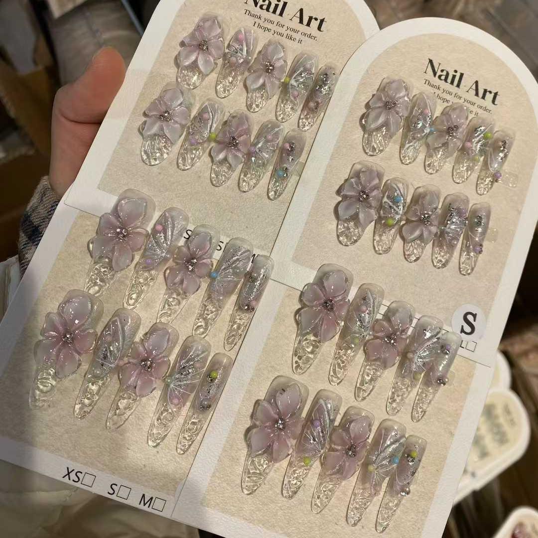 Ongles aléatoires#05
