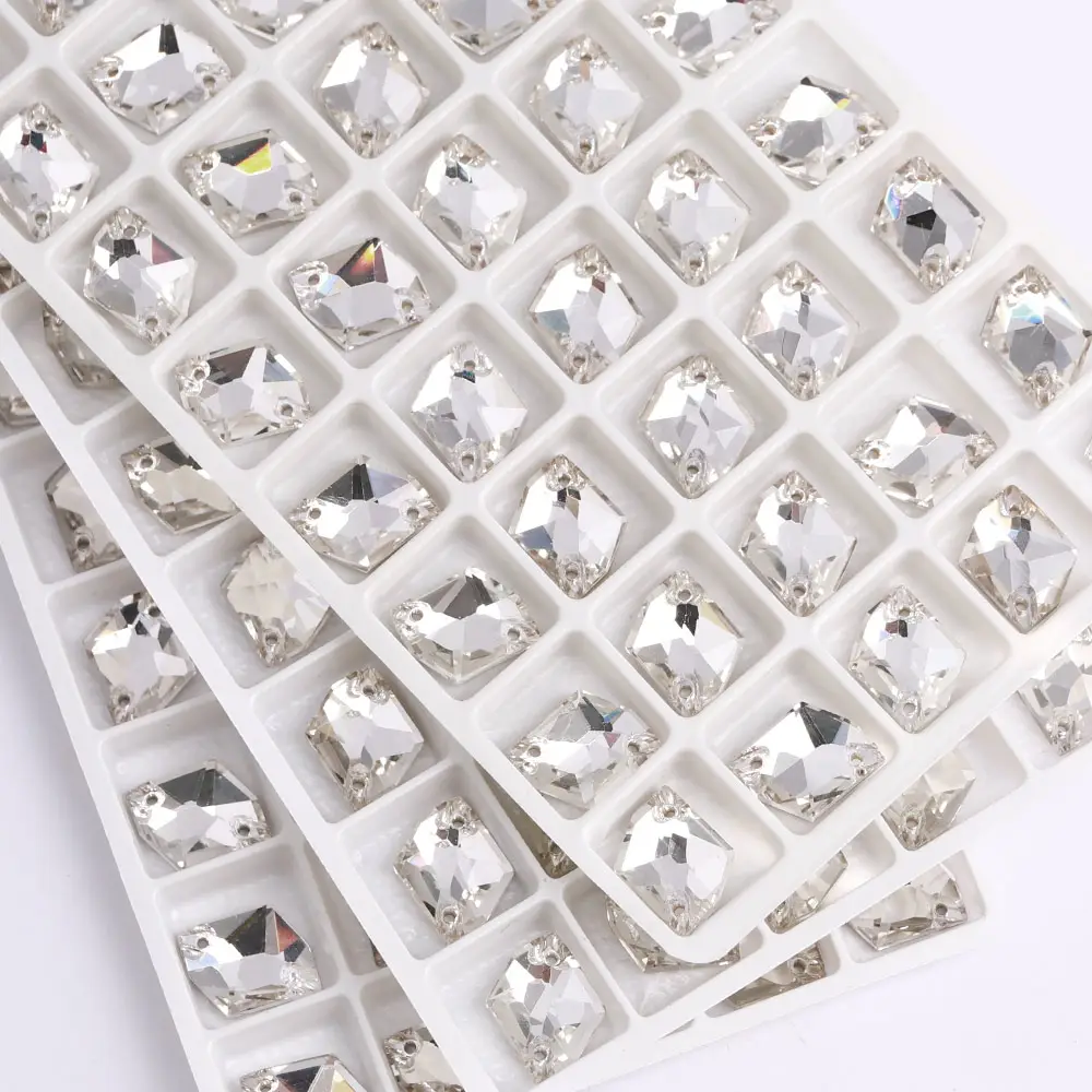 QY grosir berlian imitasi pipih berlian imitasi berkilau kaca kristal jahit kosmik Bling batu untuk aksesori pakaian