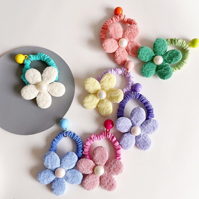 2390 cuentas de caramelo en forma de flor (color aleatorio)
