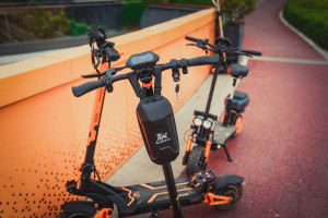 2024 High Eu <strong>Stock</strong> <strong>2</strong> Wheel Fat Tire 600w Motor Offroad Fastest Kukirin <strong>G2</strong> Pro Electric Scooters