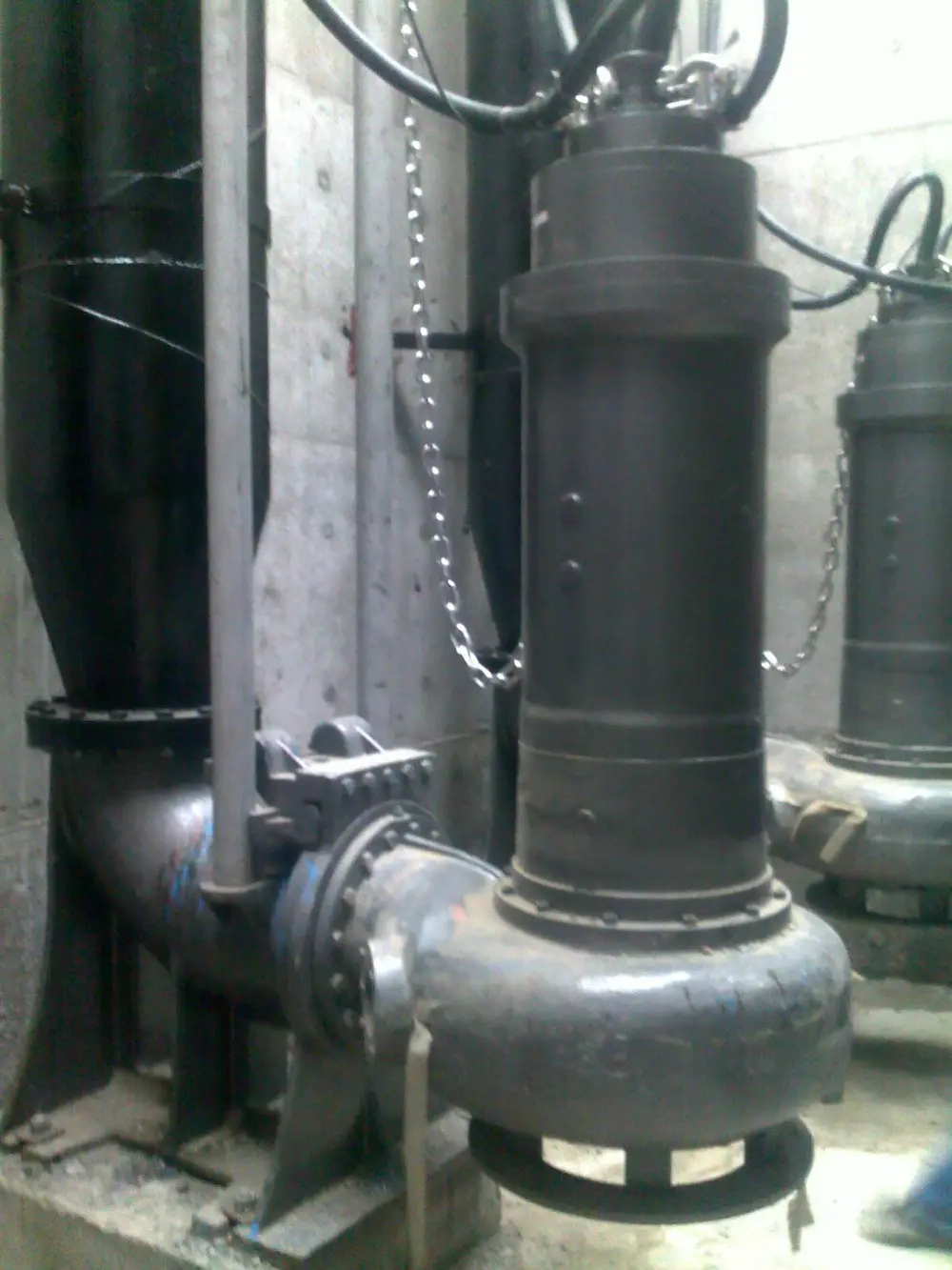 Pompa centrifuga verticale sommergibile ad alta efficienza senza intasamento