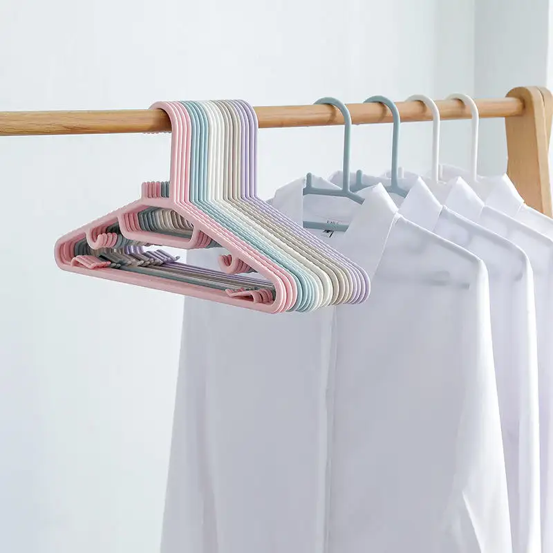 LEEKING  Wholesale new design high end durable anti slip  plastic multifunctional clothing hanger shirt hangers