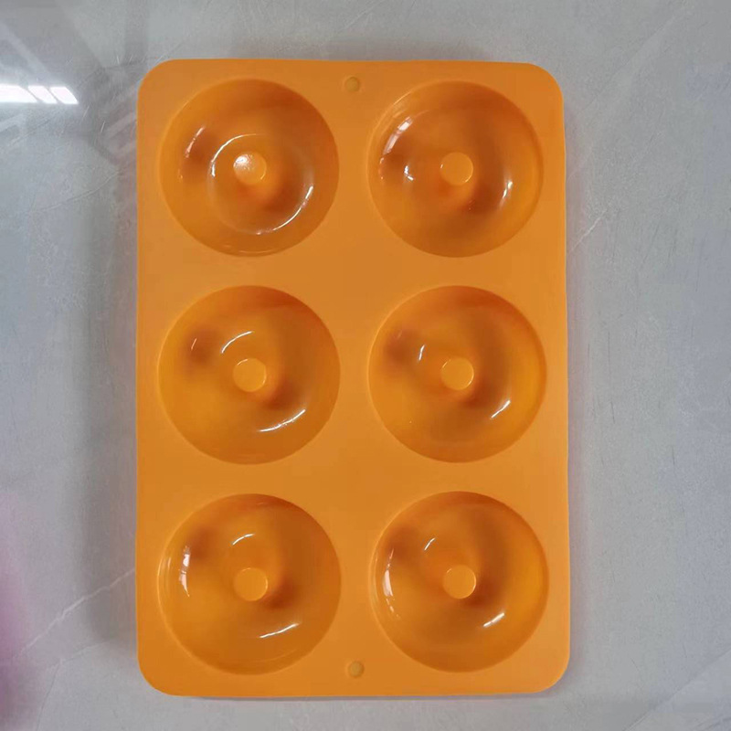 สีส้ม