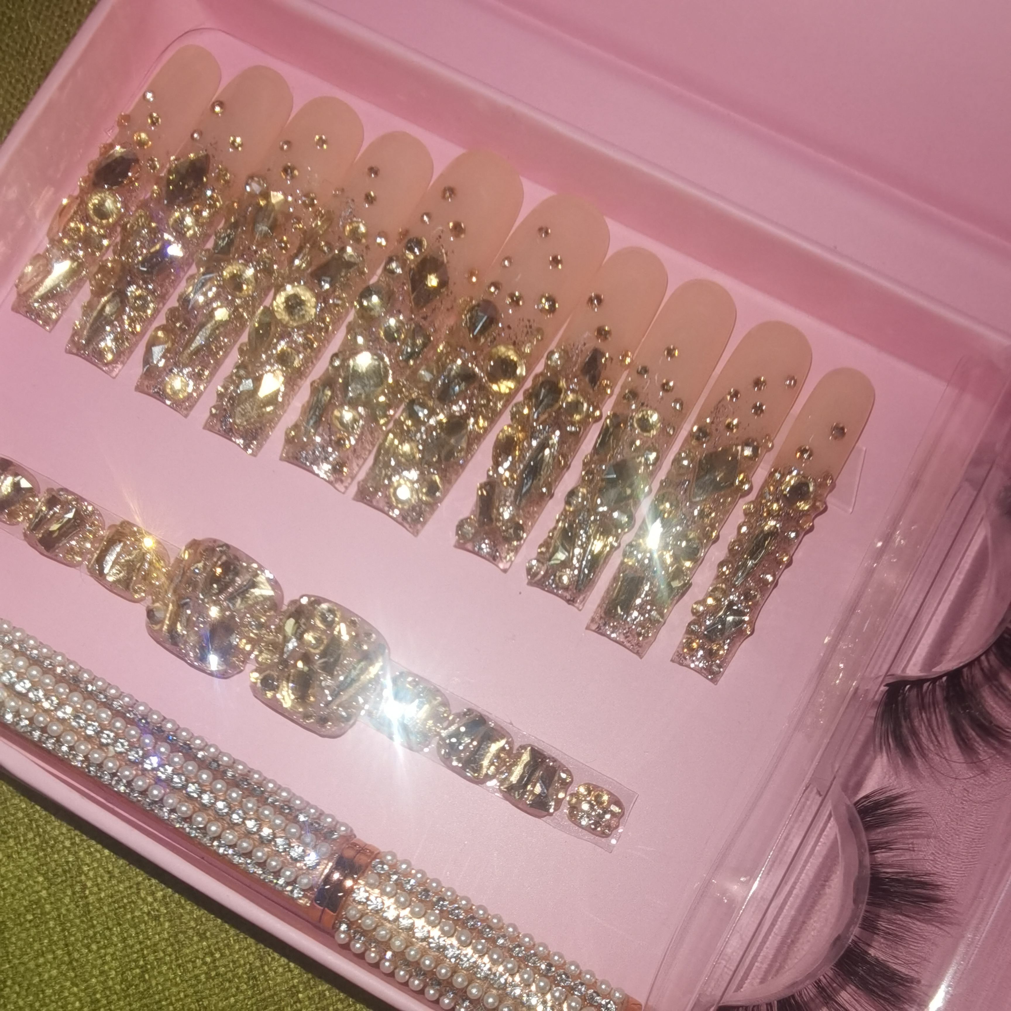 Fabriqué à la main 03 L