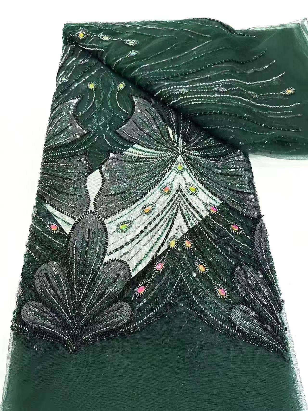 สีเขียว