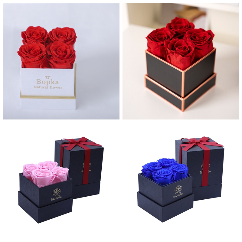 Boîte carrée de 4 roses