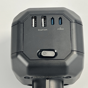 O mais novo adaptador europeu do poder do curso Tomada elétrica da parede com 2 <span class=keywords><strong>USB</strong></span>-C e 2 <span class=keywords><strong>USB</strong></span>-A 4-Way Soquete múltiplo do curso do carregamento