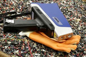 Olympus VANTAハンドヘルドXRFアナライザーポータブル電子アナライザー,高速正確な結果リチウムイオン電池リサイクルテスト - Product Image 2