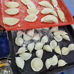 7200pcs/H Automatic Dumpling Machine Large Pie Making Big <strong>Empanada</strong> Machine Forming Samosa Making Machine JGL-120-5c Haerbin - Product Image 5