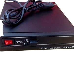 Fornecimento VSP4II distribuidor de áudio e vídeo 2-in-<span class=keywords><strong>4</strong></span>-out rca Lotus <span class=keywords><strong>interface</strong></span> AV cabo crossover switcher