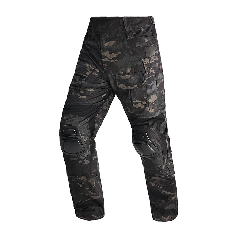 Camouflage de nuit sombre