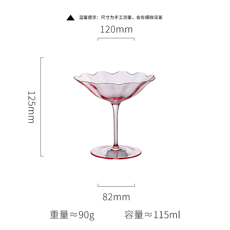 Verre à cocktail fleuri en dentelle rose