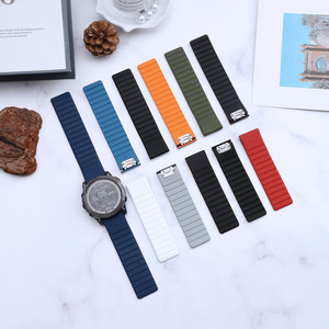 Chungming 22mm hızlı Fit silikon manyetik bant için Garmin <span class=keywords><strong>Fenix</strong></span> <span class=keywords><strong>5</strong></span> 6 7, 26mm silikon saat kayışı için Garmin <span class=keywords><strong>Fenix</strong></span> 3 <span class=keywords><strong>HR</strong></span> 5X 6X 7X