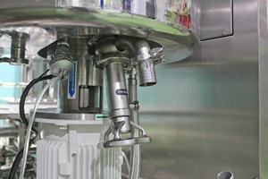 ローションクリーム用150L真空集成機200kgs均一化装置付きミキシングヒーター - Product Image 6