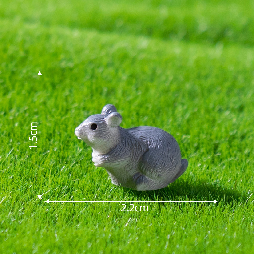 douze souris de maison colorées
