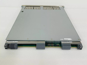 Tam ölçekli L2/L2.5 ve azaltılmış ölçekli L3 özellikleri MPC7E-10G ile Juniper MPC7E-10G 40x10GbE hat kartı - Product Image 5