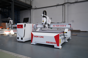 Máquina cortadora de enrutador CNC con cámara CCD 1325, cuchillo oscilante para fabricación de muebles - Product Image 3