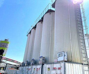 خزان تخزين الأسفلت الأفقي من العلامة التجارية Yirong للبيتومين في مصنع خلط الأسفلت ، ضمان لمدة سنة واحدة بتكلفة صيانة منخفضة - Product Image 3