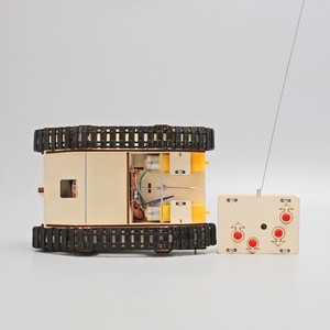 高品质木制DIY手工组装遥控坦克模型杆儿童玩具科学实验套件 - Product Image 4