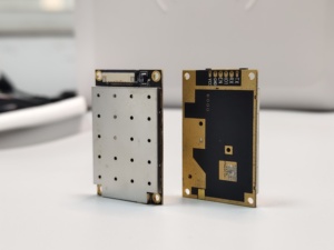 UHF modulo RFID 860-960mhz TTL UART Micro USB Interfance 1 porta lettore RFID per Arduino EPC Global Class 1 Gen2 / ISO18000-6 C