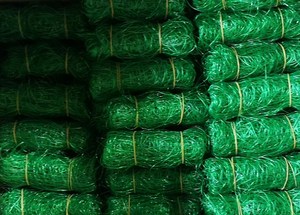 Trellis Climbing <strong>Net</strong> 6 Inch <strong>square</strong> All Season Plant Plastic Biodegradable Trellis Netting in Roll - Product Image 5
