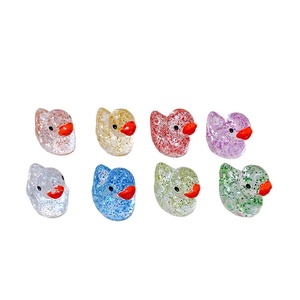 Karikatür 3D reçine Glitter ördek heykelcik yaratıcı DIY hayvan ev ve araba iç dekorasyon çevre dostu noel için