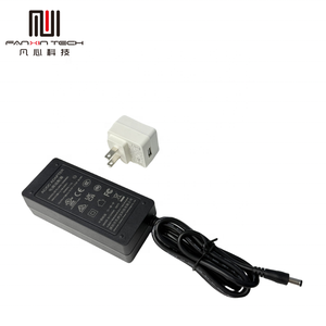 输入110V 220V 47-63hz交流至<span class=keywords><strong>12V</strong></span> <span class=keywords><strong>8A</strong></span> 24V 4A DC电源适配器96w台式笔记本电脑通用开关电源适配器