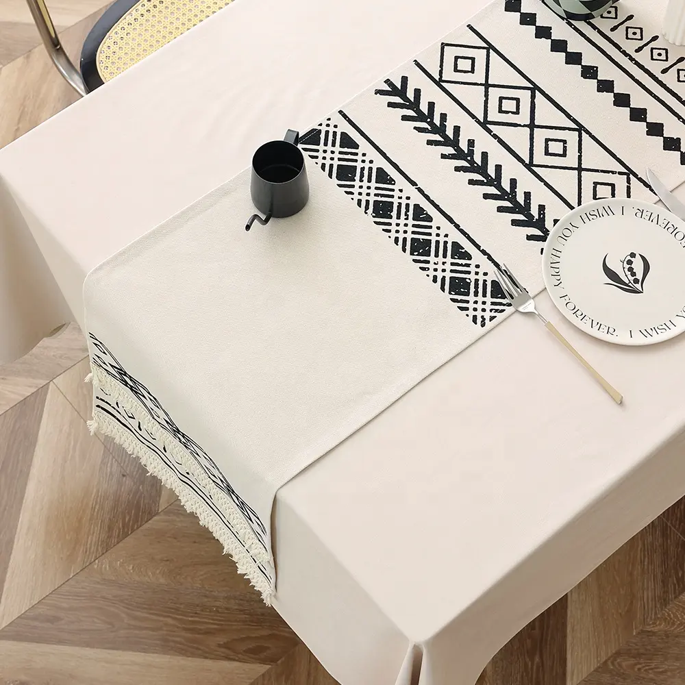 Modernes Zuhause Esstisch Dekor einzigartig bedruckte geometrische Muster getuftete Quaste Baumwolle gewebte Tisch läufer
