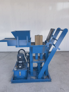 Máquina automática de fabricación de ladrillos de barro de prensa manual Hydroform de arcilla de enclavamiento, precio, maquinaria de fabricación de ladrillos de suelo - Product Image 3