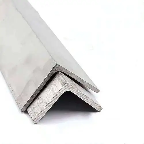 Iyi kalite en çok satan çelik köşebentler 50x50x4mm hafif çelik ev bina için