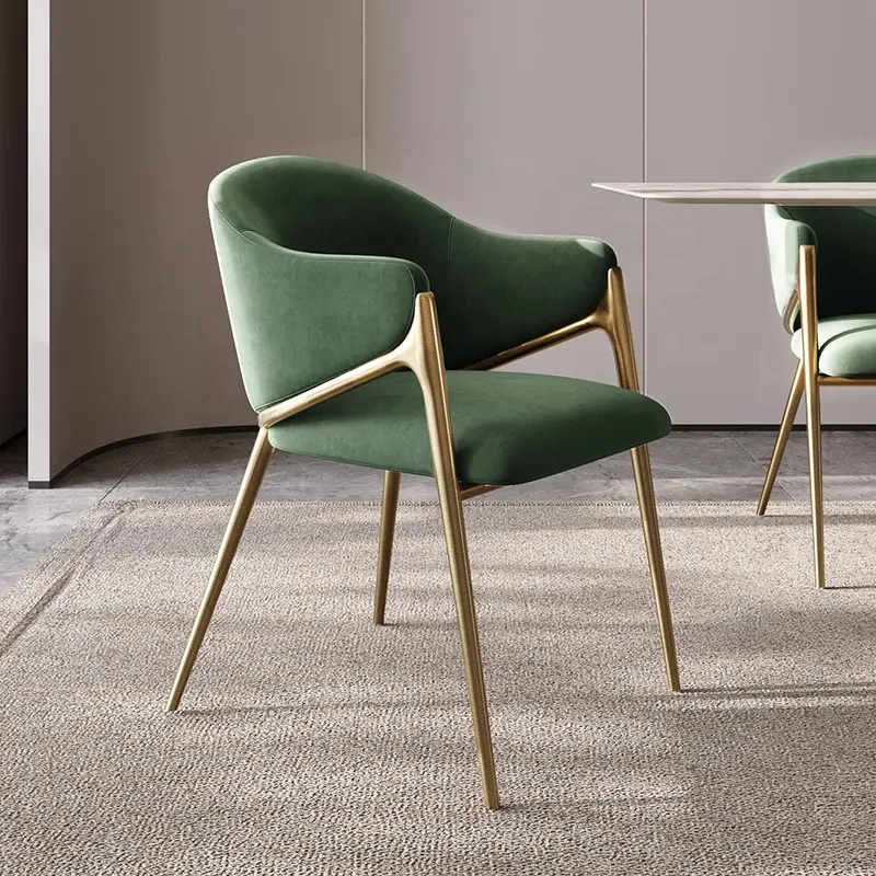 Vente en gros de chaises de salle à manger luxueuses en velours vert meubles modernes chaises de salle à manger nordiques en métal pour table à manger