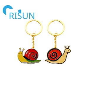 Hediyelik eşya özelleştirilmiş yumuşak emaye mor gökkuşağı salyangoz anahtarlık Metal anahtarlık özel mutlu salyangoz böcek anahtarlıklar anahtarlık - Product Image 2