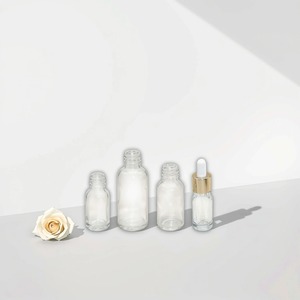 Para Venda Clear Flat 5ml <span class=keywords><strong>10ml</strong></span> 15ml 20ml 30ml 50ml 100ml Vazio Redondo Cilindro Garrafa Conta-gotas De Vidro Garrafa De Óleo Essencial