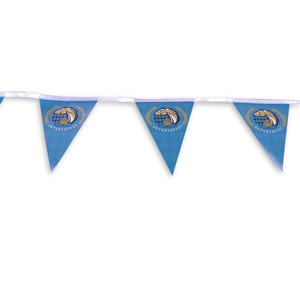Banderines de poliéster decorativos colgantes, la bandera triangular se puede utilizar para decoraciones navideñas de cumpleaños para crear un ambiente - Product Image 3