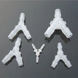 ポリプロピレン製の滑らかな表面プラスチックポンプチューブとパイプ継手を備えた3方向Y字型PPコネクタ - Product Image 5