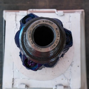 API 8 1/2 “IADC517三孔岩石钻头碳化钨锥形岩石凿子钻头 - Product Image 6