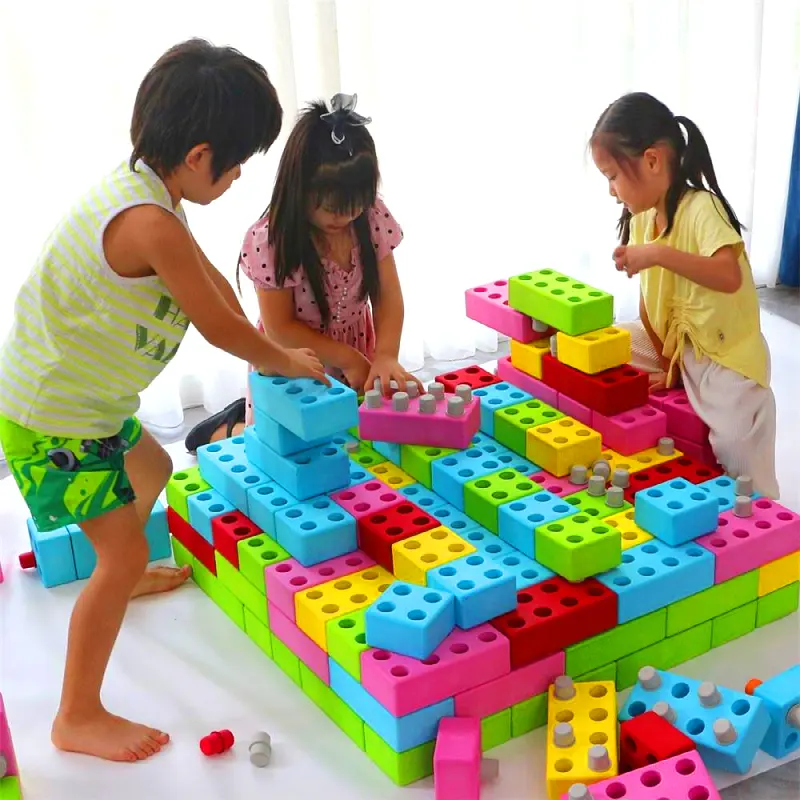 Blocks de construção de espuma EVA brinquedos educativos para crianças grande espuma DIY maggace blocos de construção brinquedos OEM MOQ 100