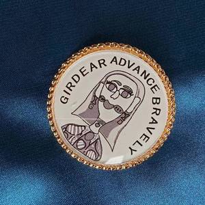 נשים קידמה ליורבי אמייל סיכת מטבע עגול סיכת מטבע סיכת מטבעות דש סיכה עבור חברים מתנות אביזרי תכשיטים - Product Image 4