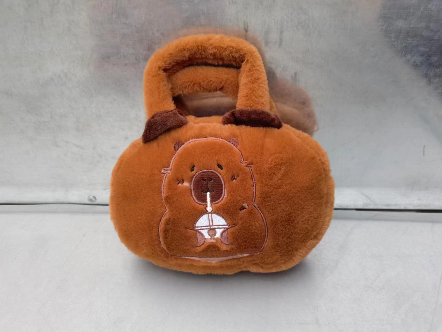 Portable 5 Capybara