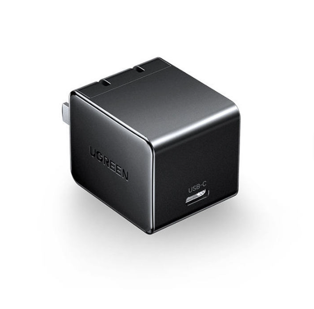 สีเทาเข้ม