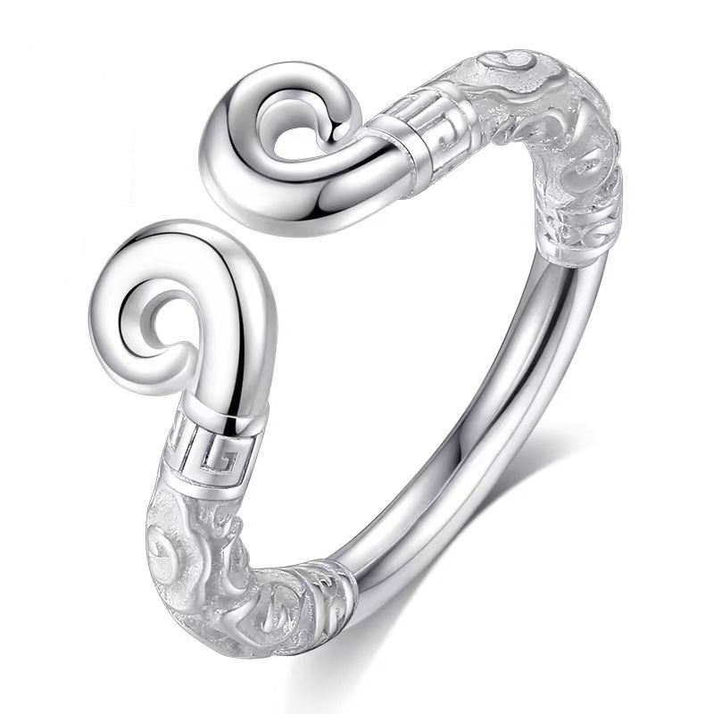 silver Ruyi