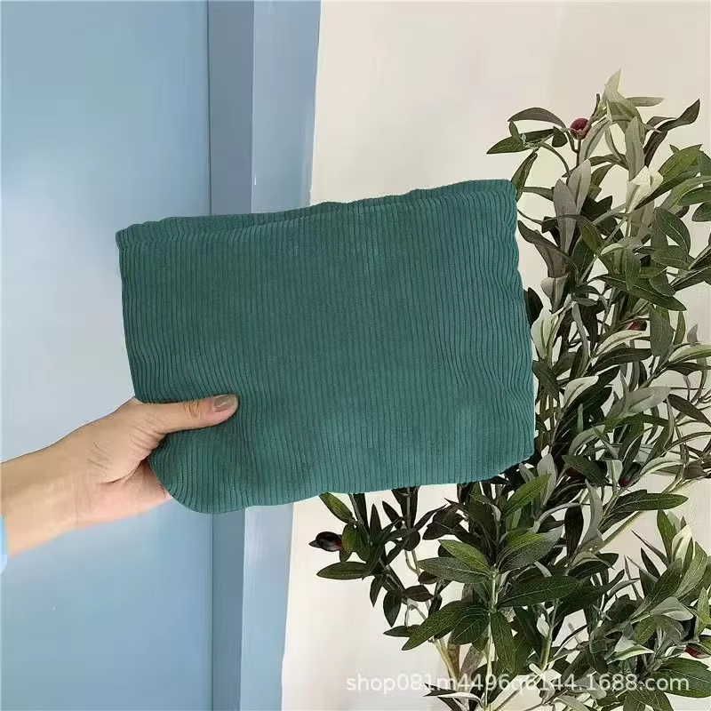 Vert foncé