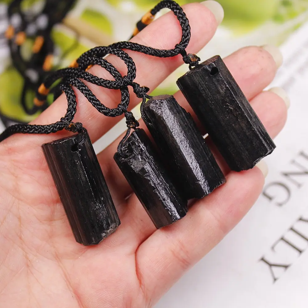 Collana di tormalina nera gioielli Chakra donne Hip Hop ciondolo in pietra di cristallo naturale irregolare guarigione Reiki bohémien