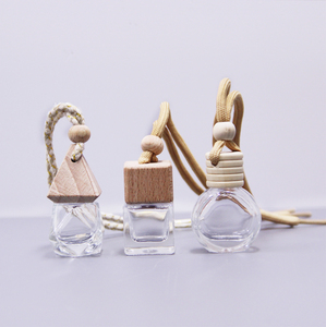 Sản Xuất 5Ml-10Ml Treo Rỗng Xe Khuếch Tán Nước Hoa Chai Bằng Gỗ Vít Cap Cao Su Nút Màn Hình In Ấn Xử Lý Bề Mặt - Product Image 1