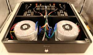 Audio-GD A-1 transferencia de corriente equilibrada, postamplificador sin comentarios, entradas XLR y fundido, transformadores duales izquierdo y derecho - Product Image 4