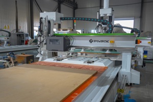 Schrankherstellungsmaschine 3D automatisches Beladung-Entladungstische atc cnc-fräsmaschine mit Werkzeugmagazin atc cnc-fräse - Product Image 5