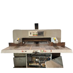 中古印刷機械設備Shenweida920ペーパーカッターは操作が簡単です