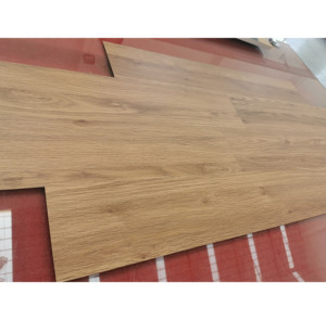 ヨーロピアンデザインスタイルシンプルカラーLVTビニールPVC屋内プラスチックフローリング耐摩耗性滑り止め装飾床タイル - Product Image 2