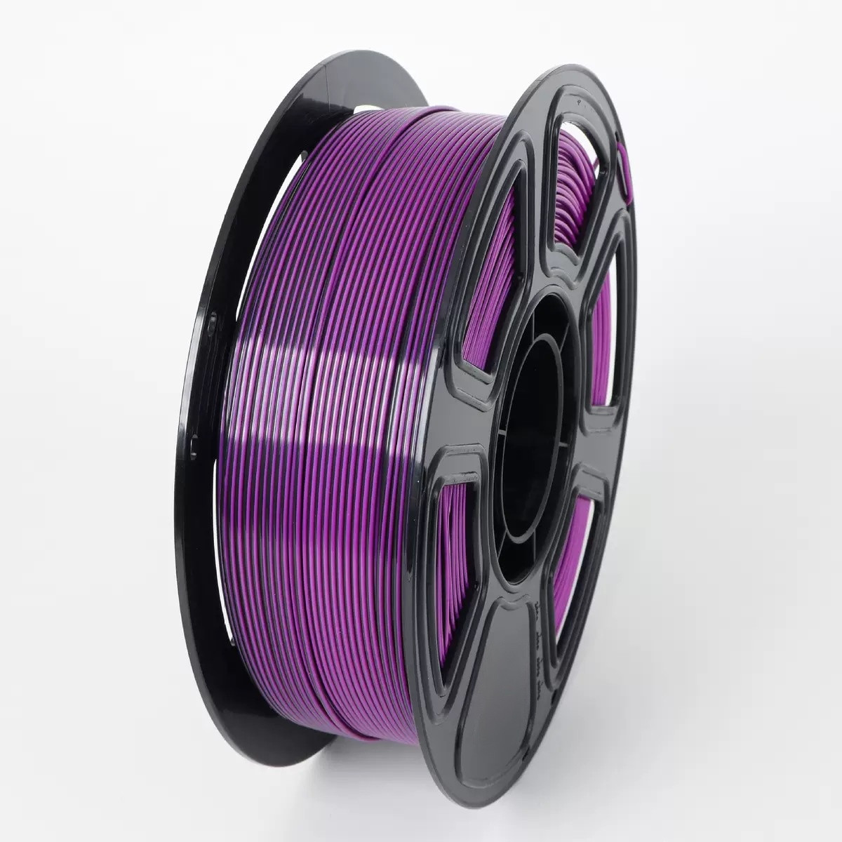 Soie noir violet