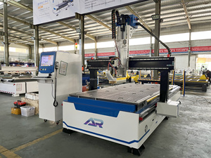 Máquina de diseño de madera de 4 ejes Router Alemania Tecnología 3D Cnc Tallado AR1325 Atc CNC Router con husillo giratorio
